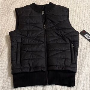 NWT Korye Black Quilted Puffer Vest